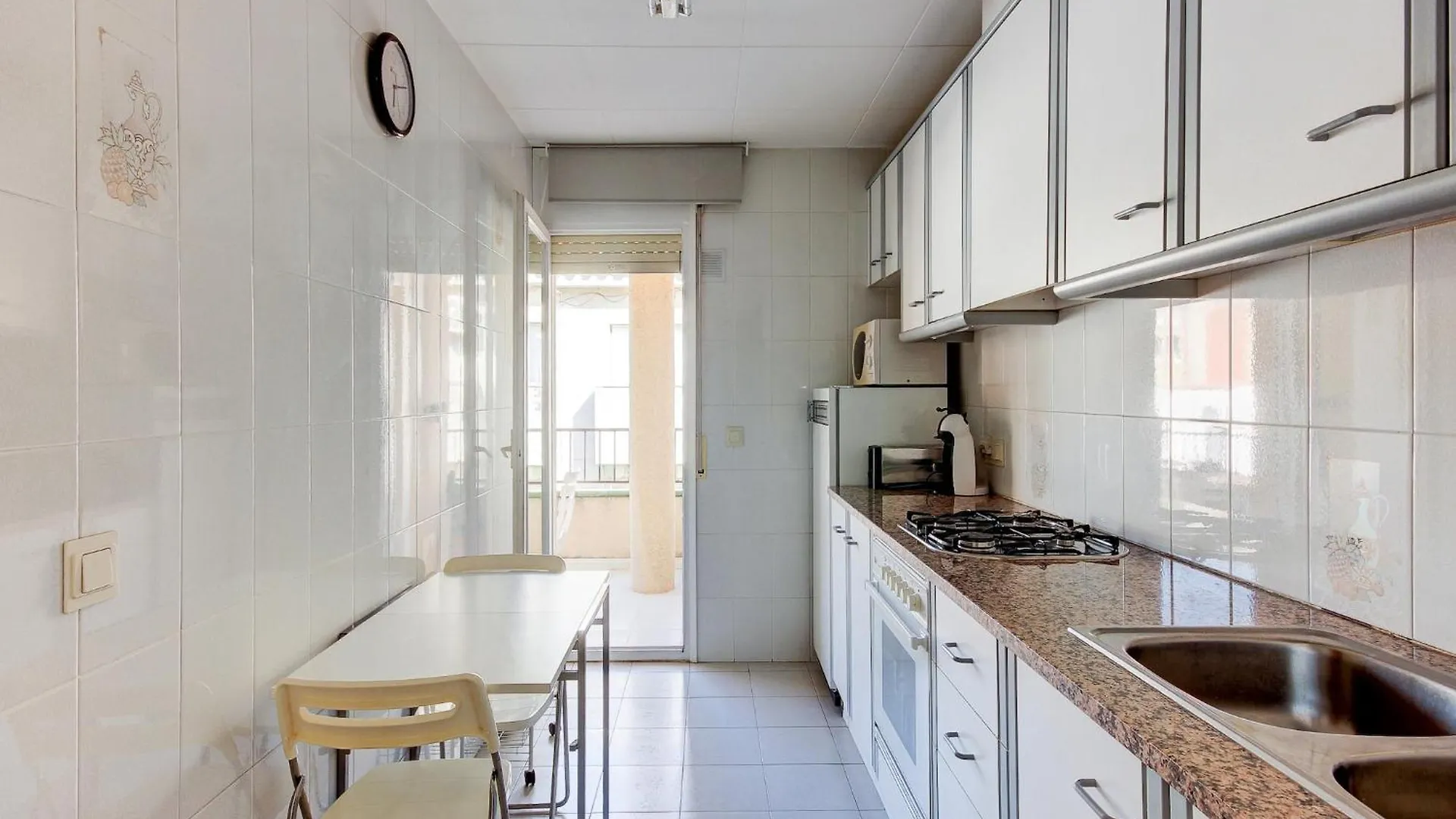 Pretty Apartment With Balcony Росас Испания